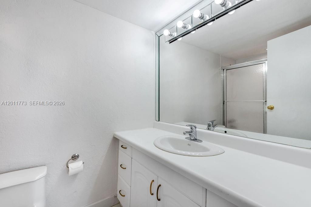 2101 Atlantic Shores Blvd , Unit 412, Hallandale Beach, FL 33009 Photo