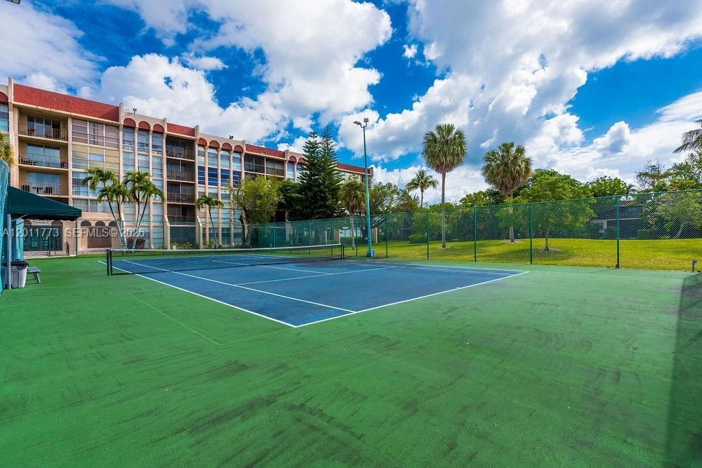 2101 Atlantic Shores Blvd , Unit 412, Hallandale Beach, FL 33009 Photo