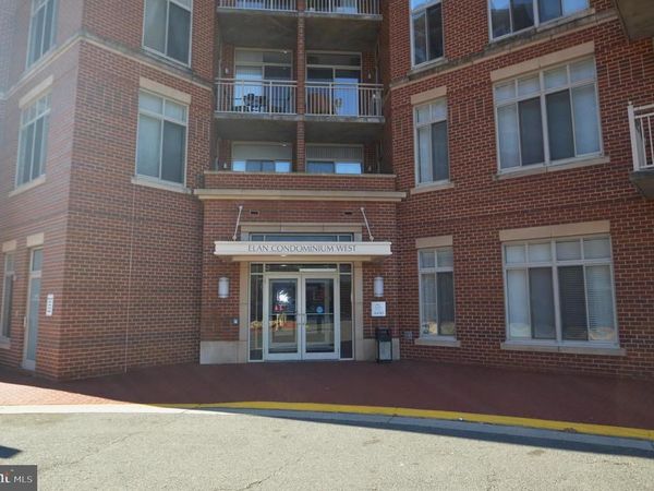 4490 MARKET COMMONS DRIVE, Unit 412, FAIRFAX, VA 22033