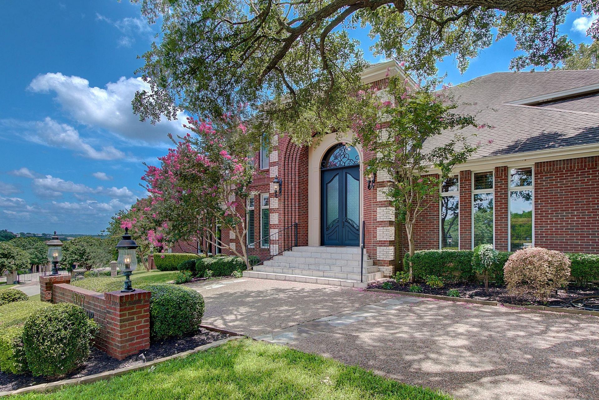 4707 Mantle Dr, Austin, TX 78746 Main Photo