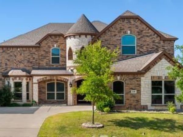 118 Red Pine Drive, Red Oak, TX 75154