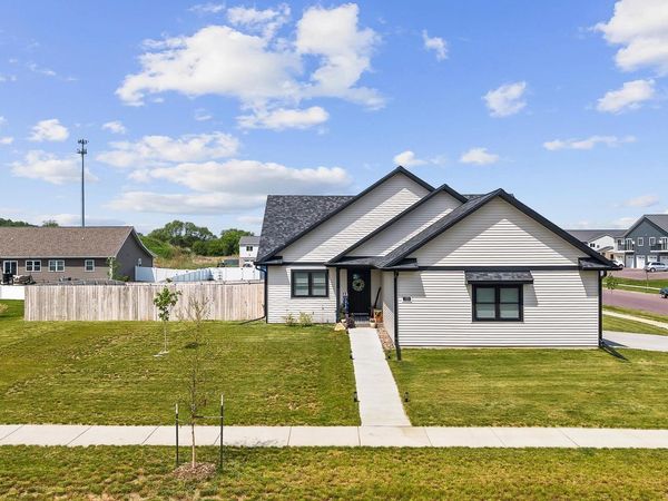 721 Roosevelt Street, Baraboo, WI 53913