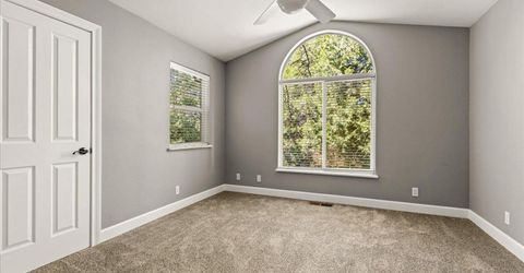 12609 Oak Cir, Grass Valley, CA 95945 Photo