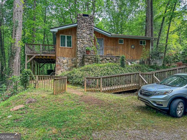 407 Hillside Drive, Clayton, GA 30525
