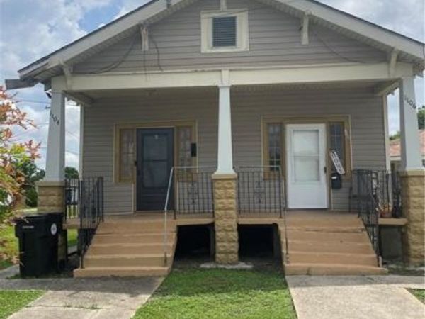 1104 06 LEBOEUF Street , New Orleans, LA 70114
