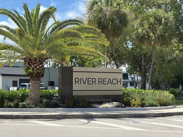 900 River Reach Drive, Unit 521, Fort Lauderdale, FL 33315