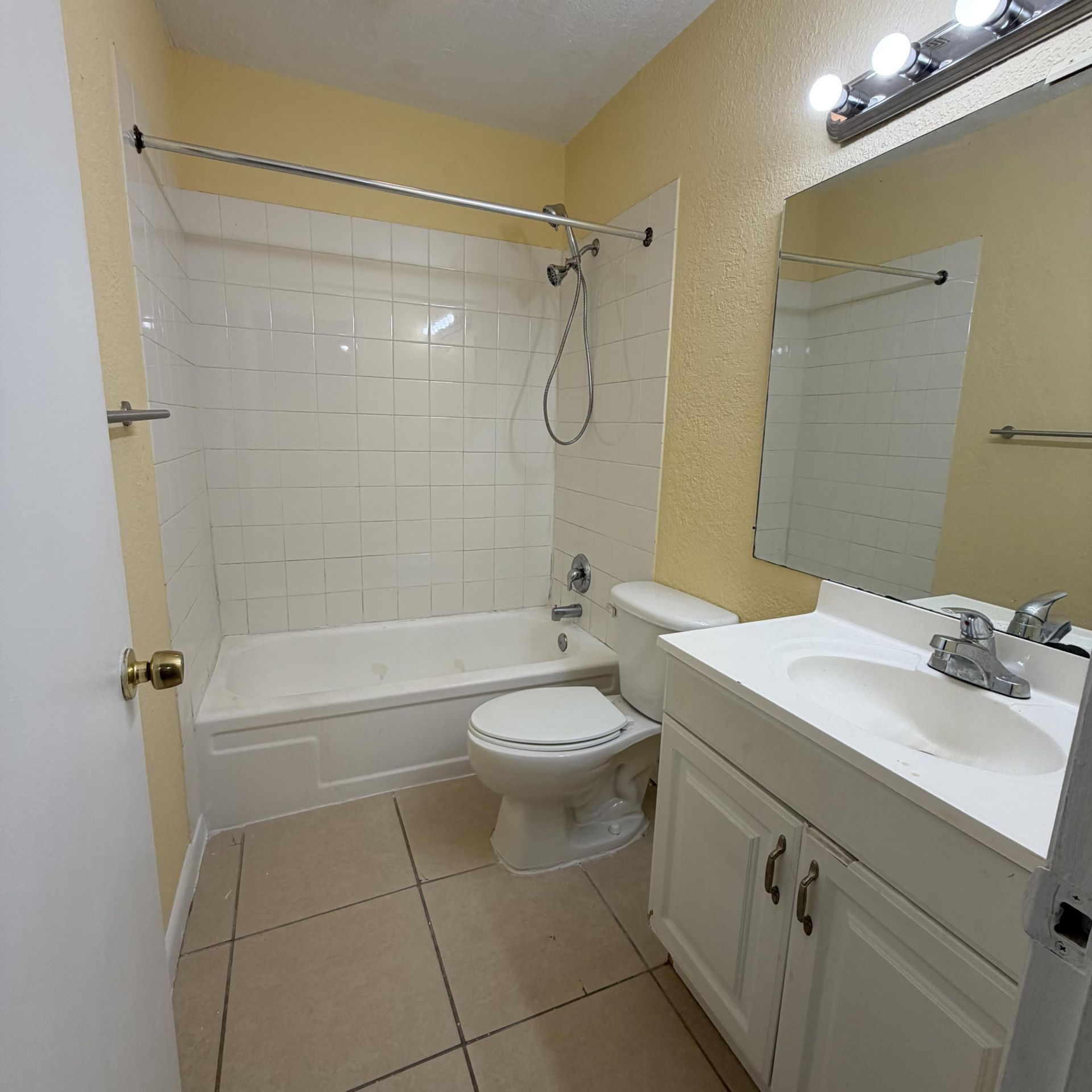 4700 NW 9th Court, Unit 4700, Plantation, FL 33317 Photo