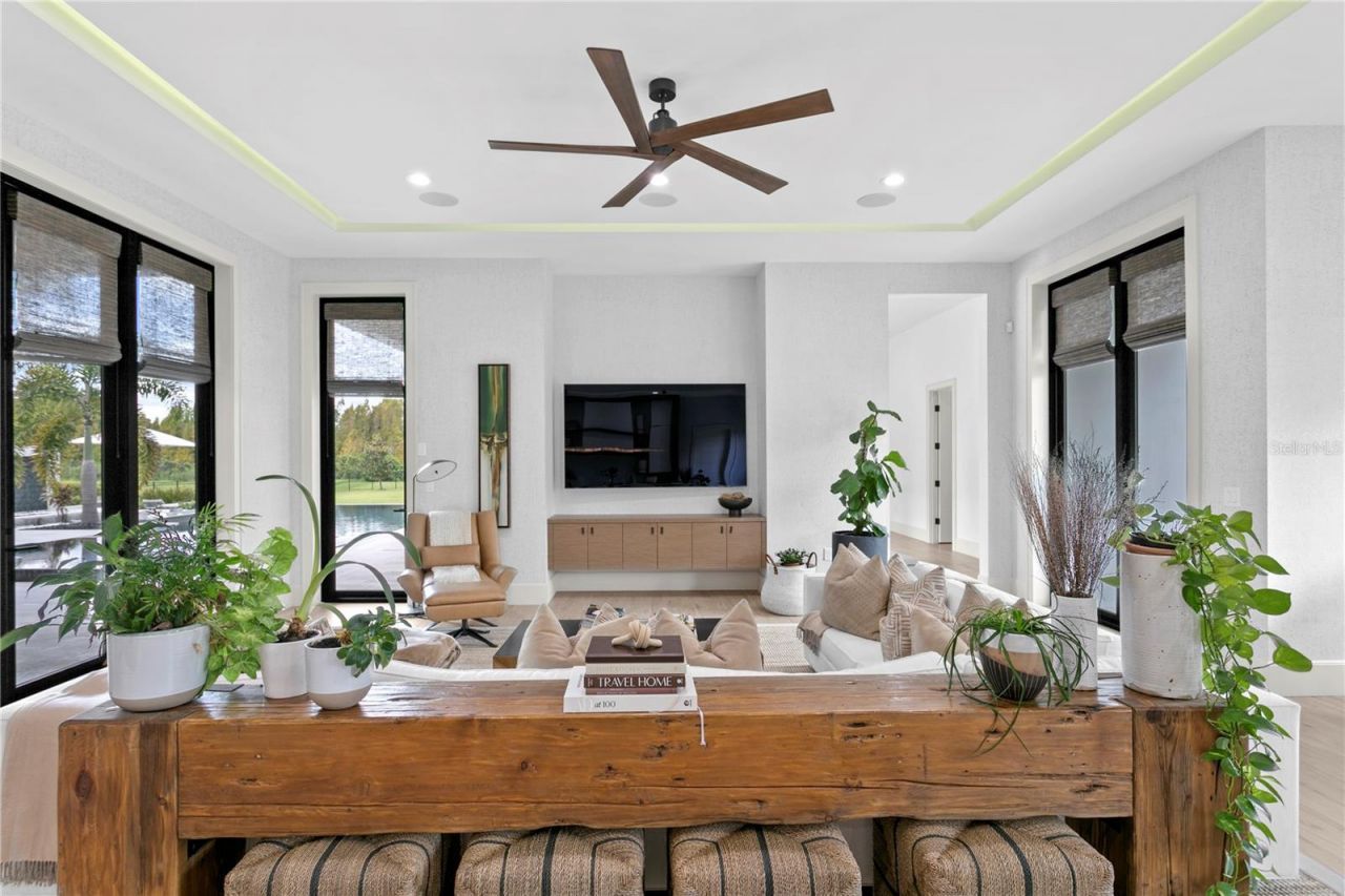 10521 Broadland Pass, Thonotosassa, FL 33592 Photo