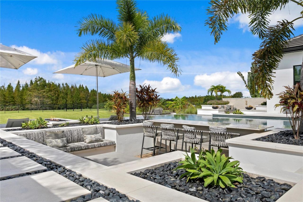 10521 Broadland Pass, Thonotosassa, FL 33592 Photo