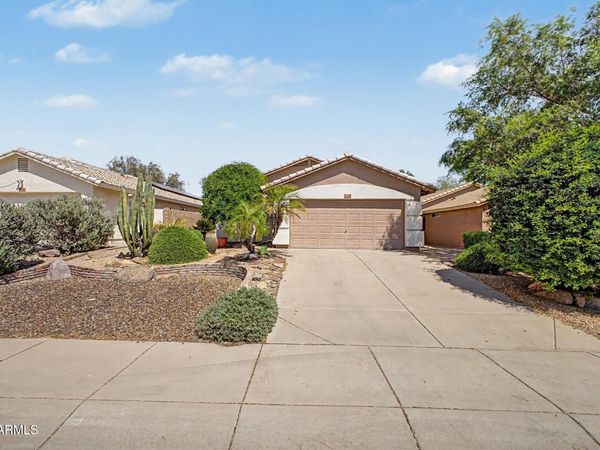 3691 S CONESTOGA Road, Apache Junction, AZ 85119