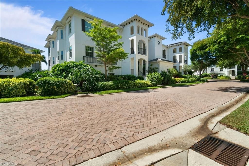 760 Bentwater Cir Se, Unit 101, Naples, FL 34108 Photo