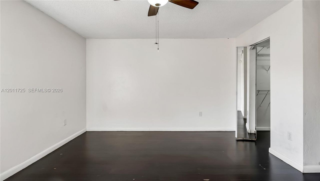 7200 Fairway Dr, Unit H12, Miami Lakes, FL 33014 Photo