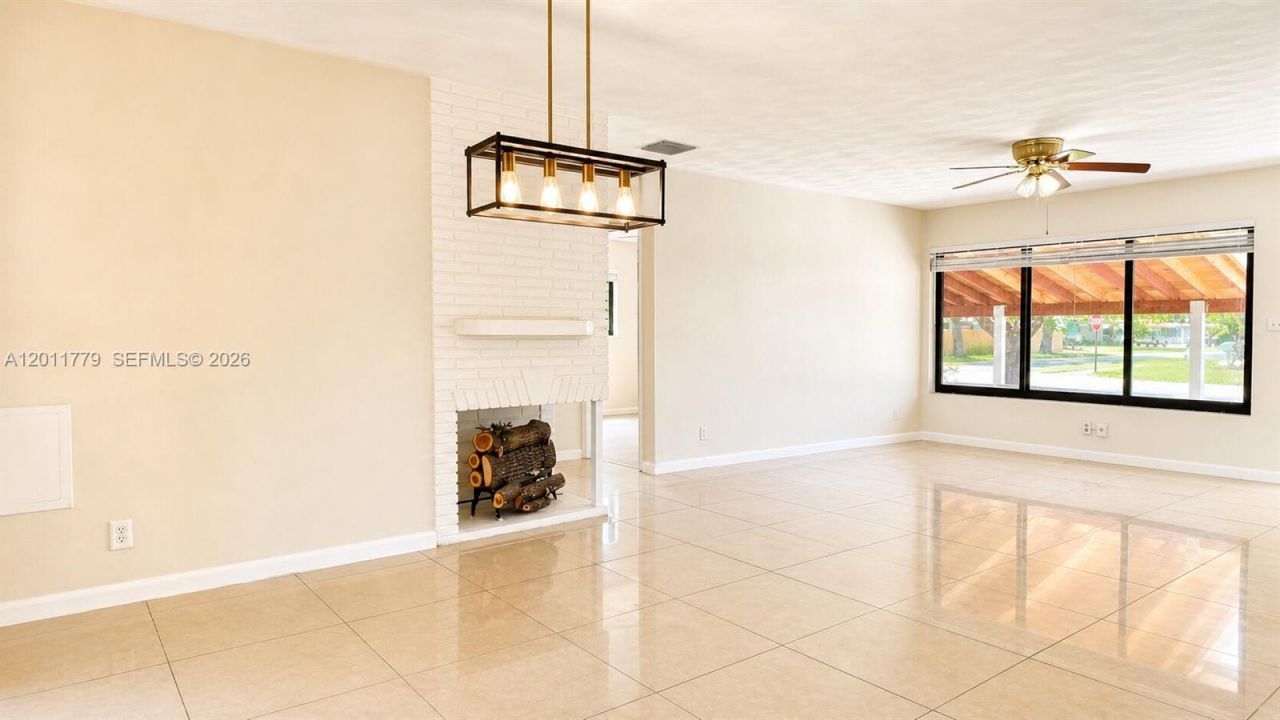 6701 Pershing St, Hollywood, FL 33024 Photo