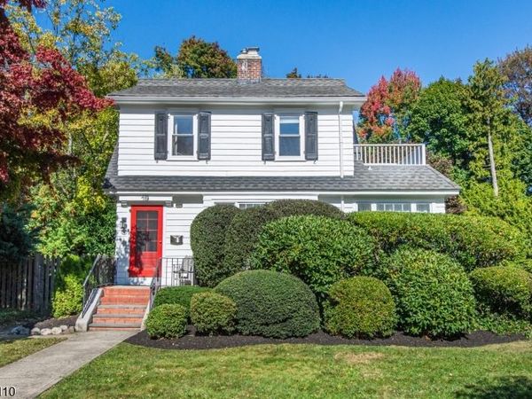 19 Carolin Rd, Montclair, NJ 07043
