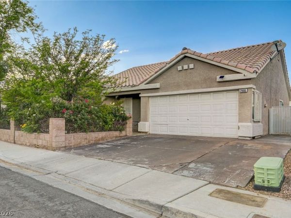2900 Windstorm Avenue , Las Vegas, NV 89106
