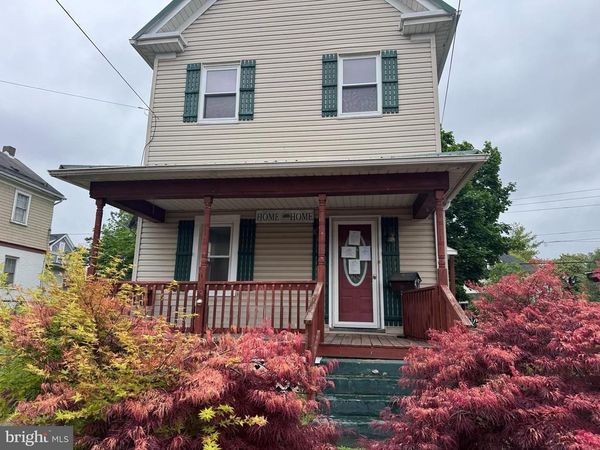 805 MARYLAND AVENUE , MARTINSBURG, WV 25401
