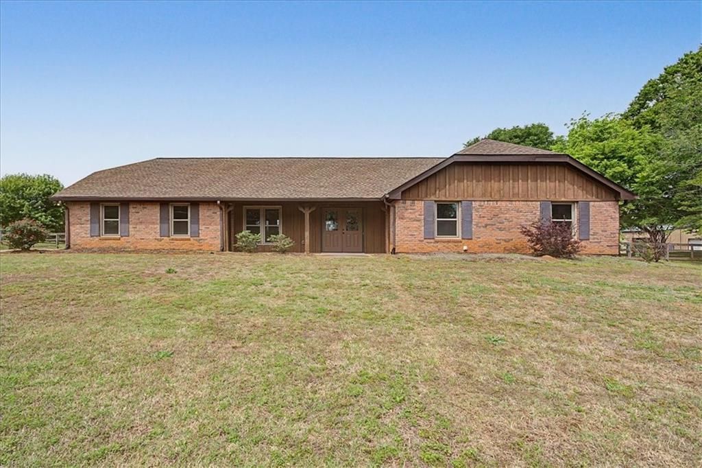 4535 E Cherokee Drive, Canton, GA 30115 Main Photo