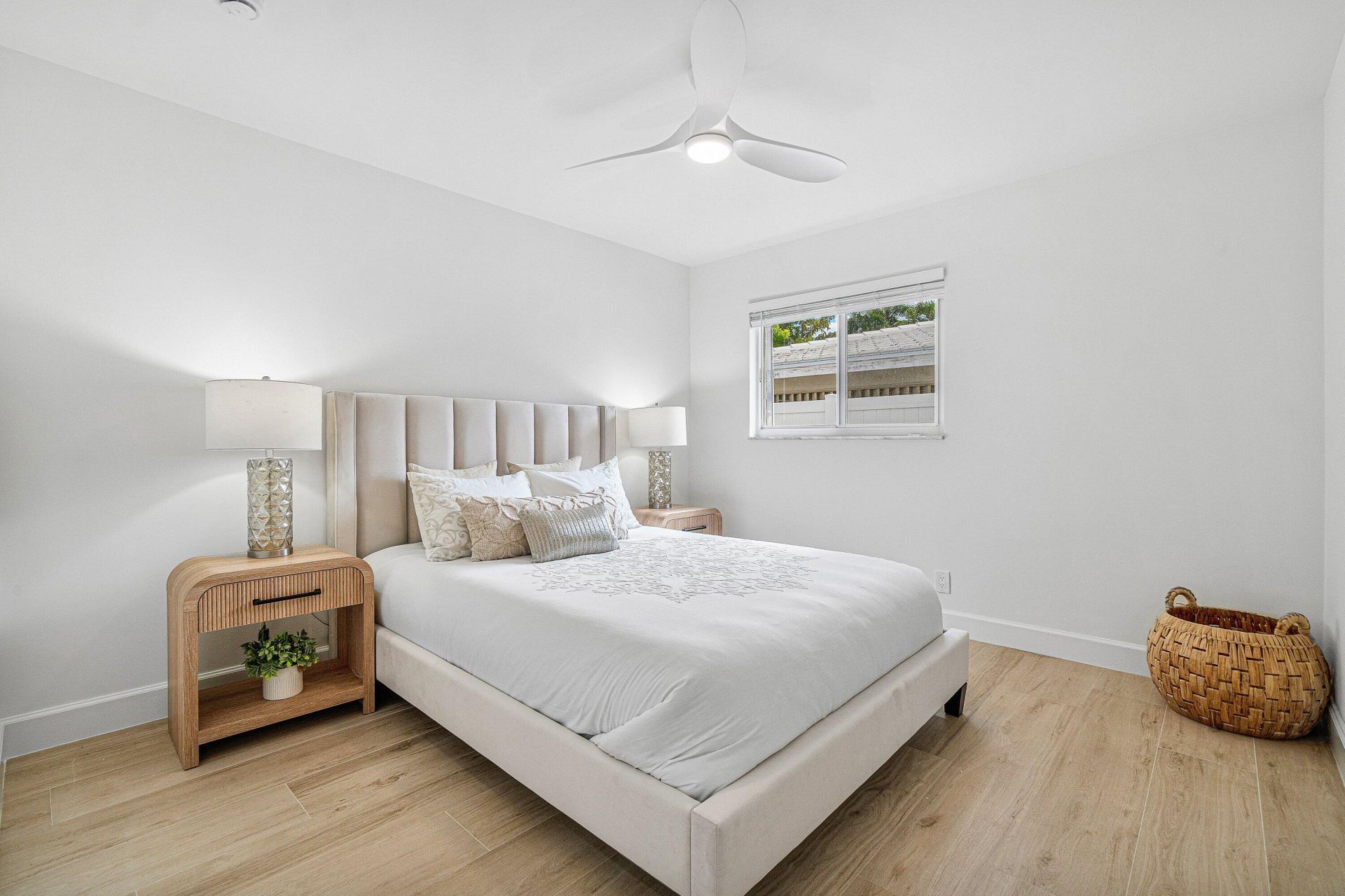 718 SW 27th Place, Boynton Beach, FL 33435 Photo