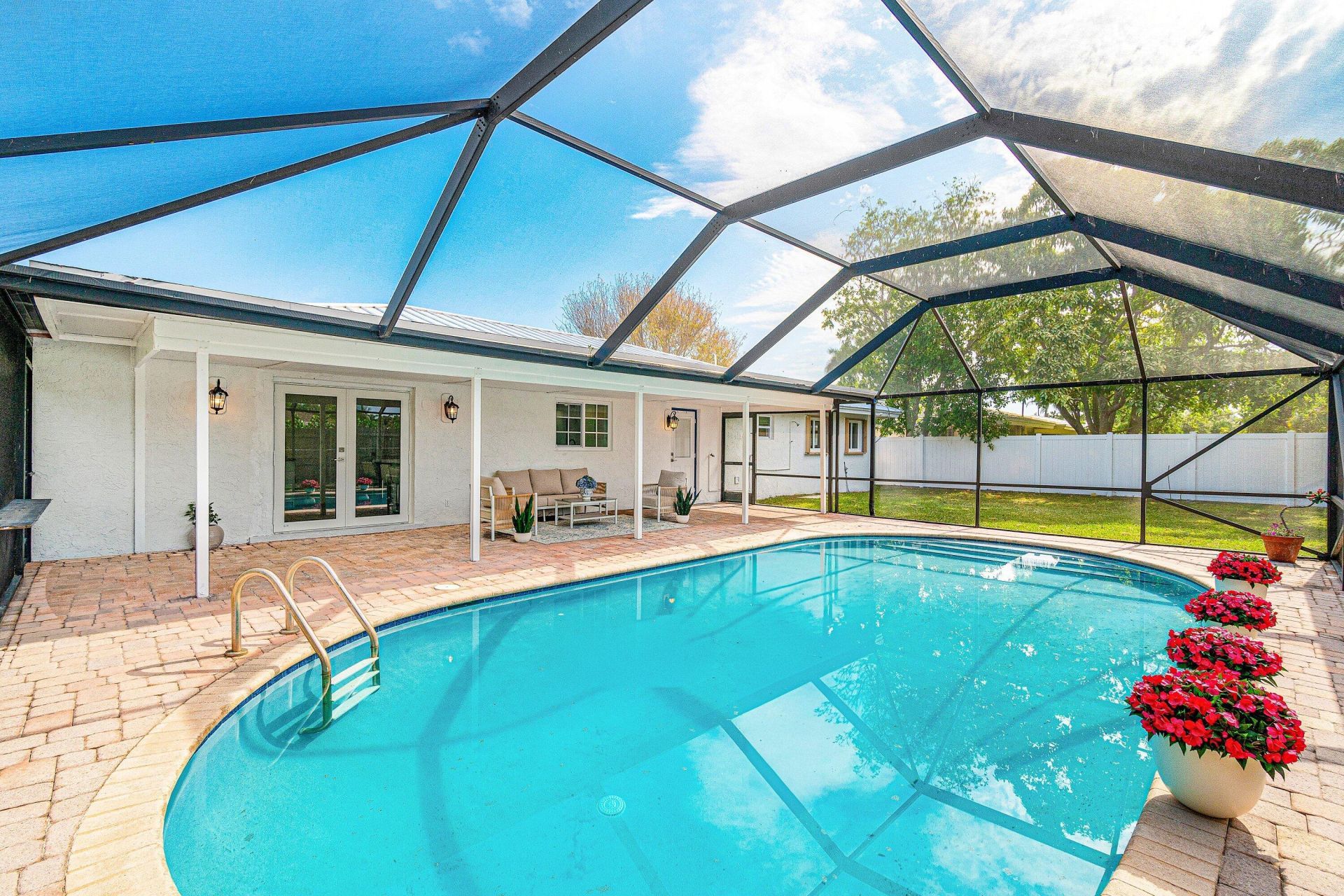 718 SW 27th Place, Boynton Beach, FL 33435 Photo