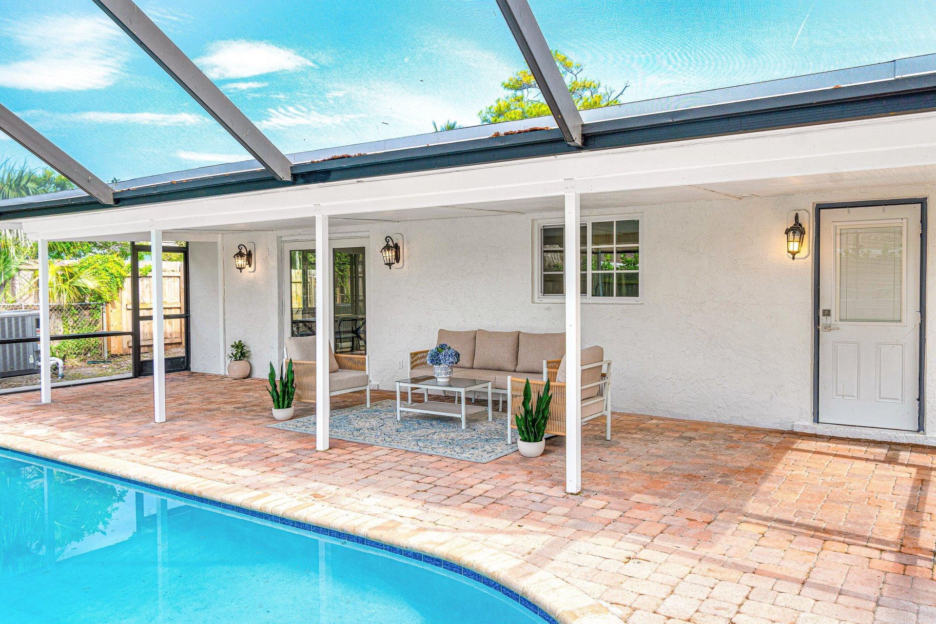 718 SW 27th Place, Boynton Beach, FL 33435 Photo