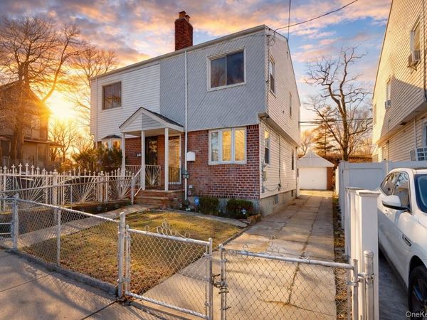 21942 141st Road , Springfield Gardens, NY 11413