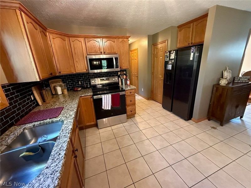 8780 Jackson Street, Mentor, OH 44060 Photo 12