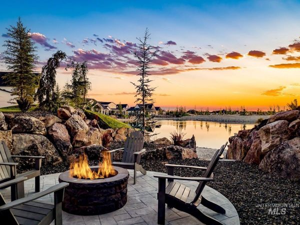 3617 N Harvest Moon, Eagle, ID 83616