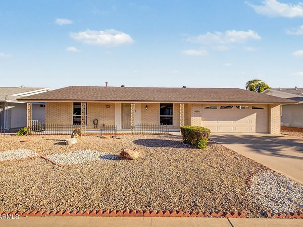 10413 W MISSION Lane, Sun City, AZ 85351