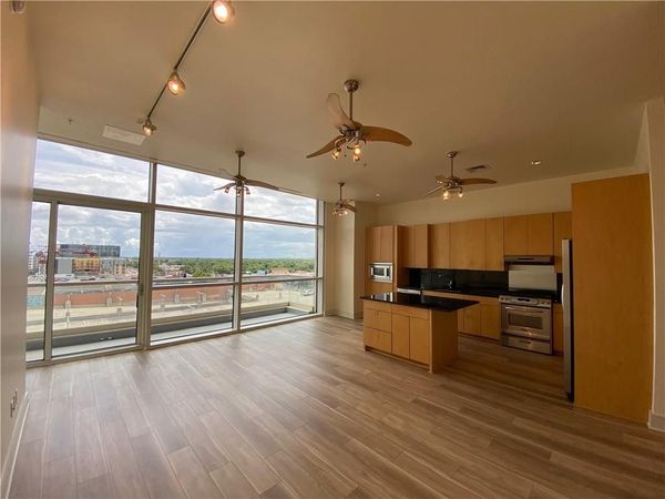 555 E 5th ST, Unit 717, Austin, TX 78701