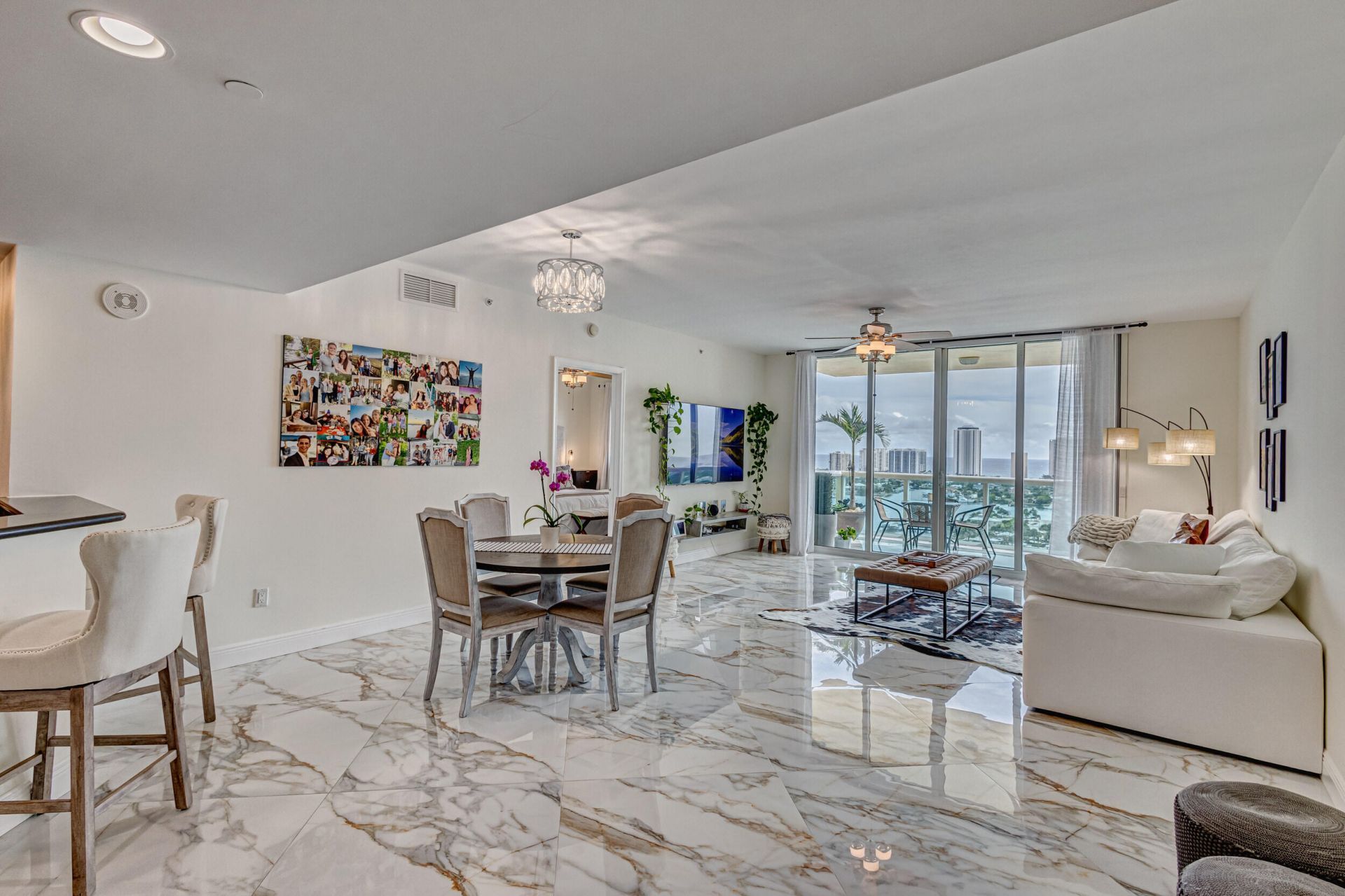 2640 Lake Shore Drive, Unit 2014, Riviera Beach, FL 33404 Photo