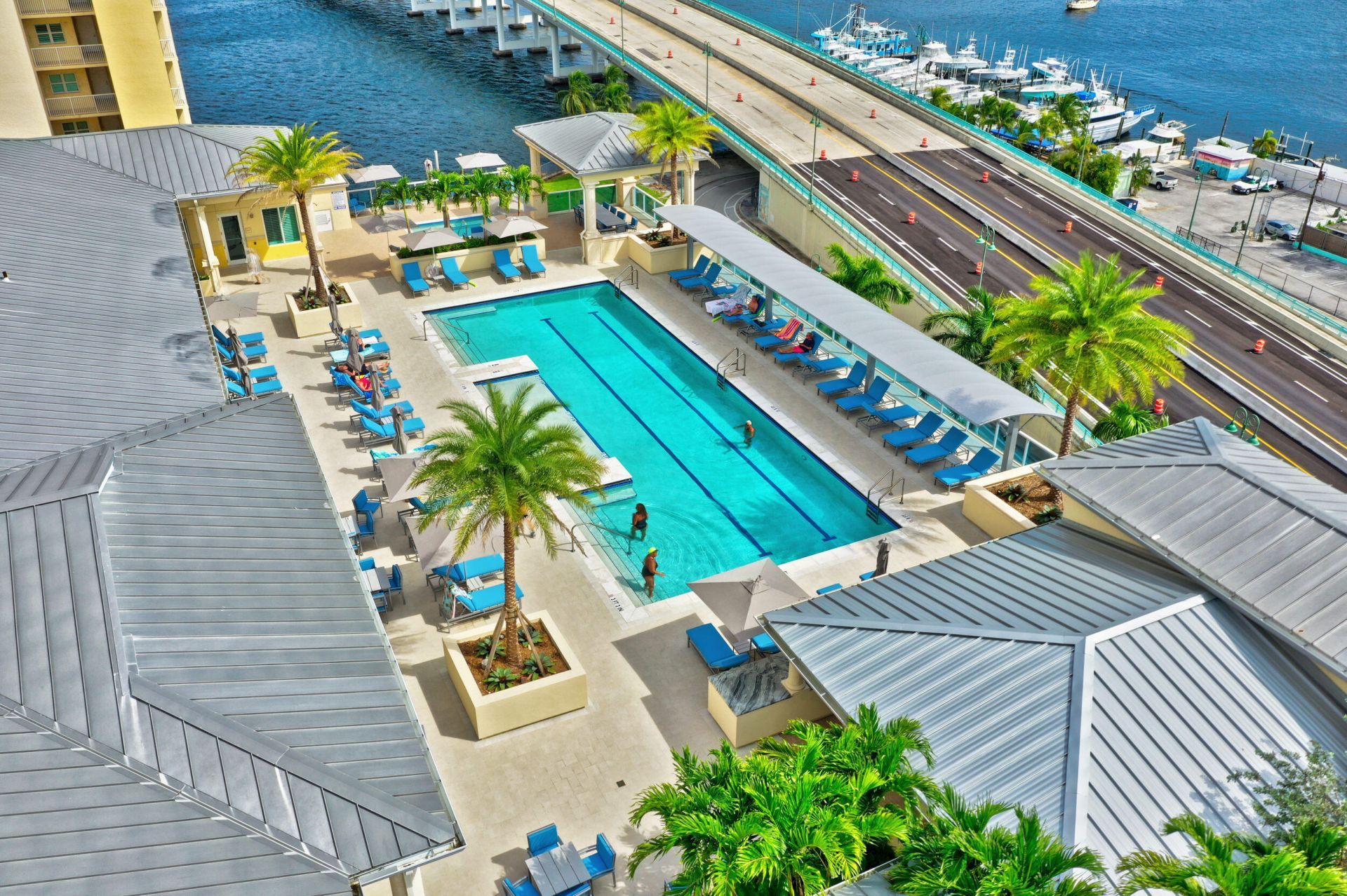 2640 Lake Shore Drive, Unit 2014, Riviera Beach, FL 33404 Photo