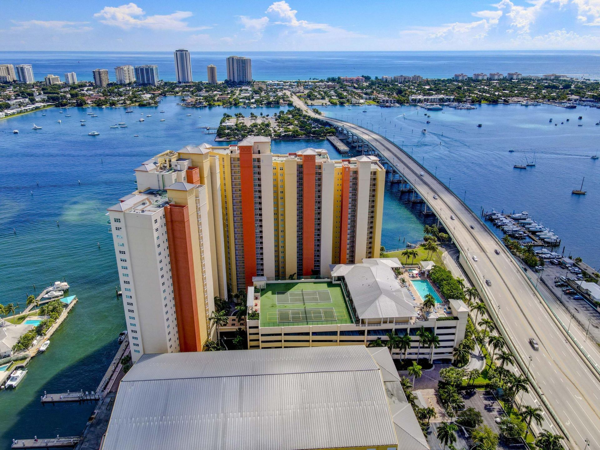 2640 Lake Shore Drive, Unit 2014, Riviera Beach, FL 33404 Photo