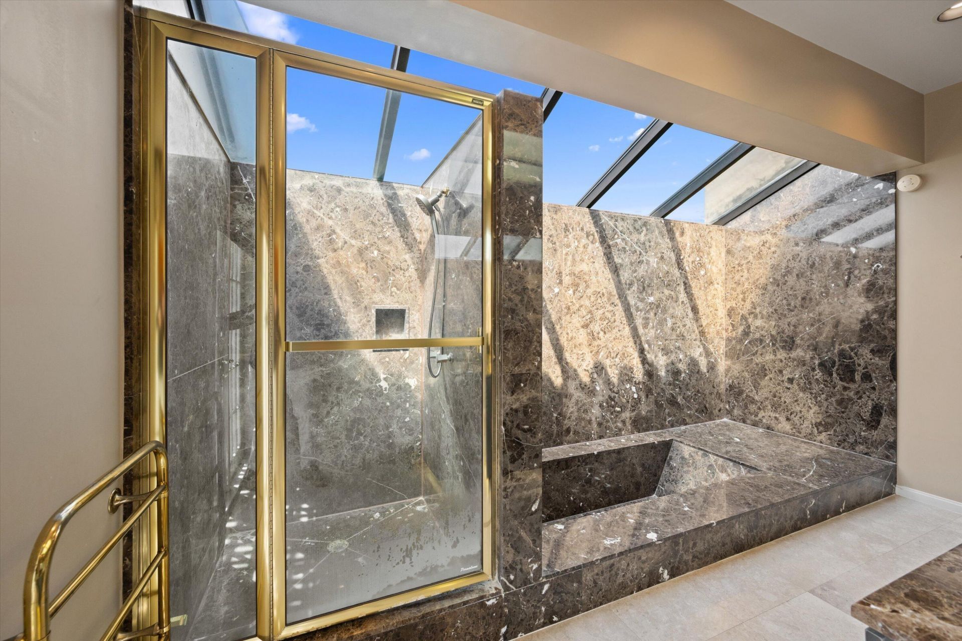 23 Sloans Curve Drive, Palm Beach, FL 33480 Photo