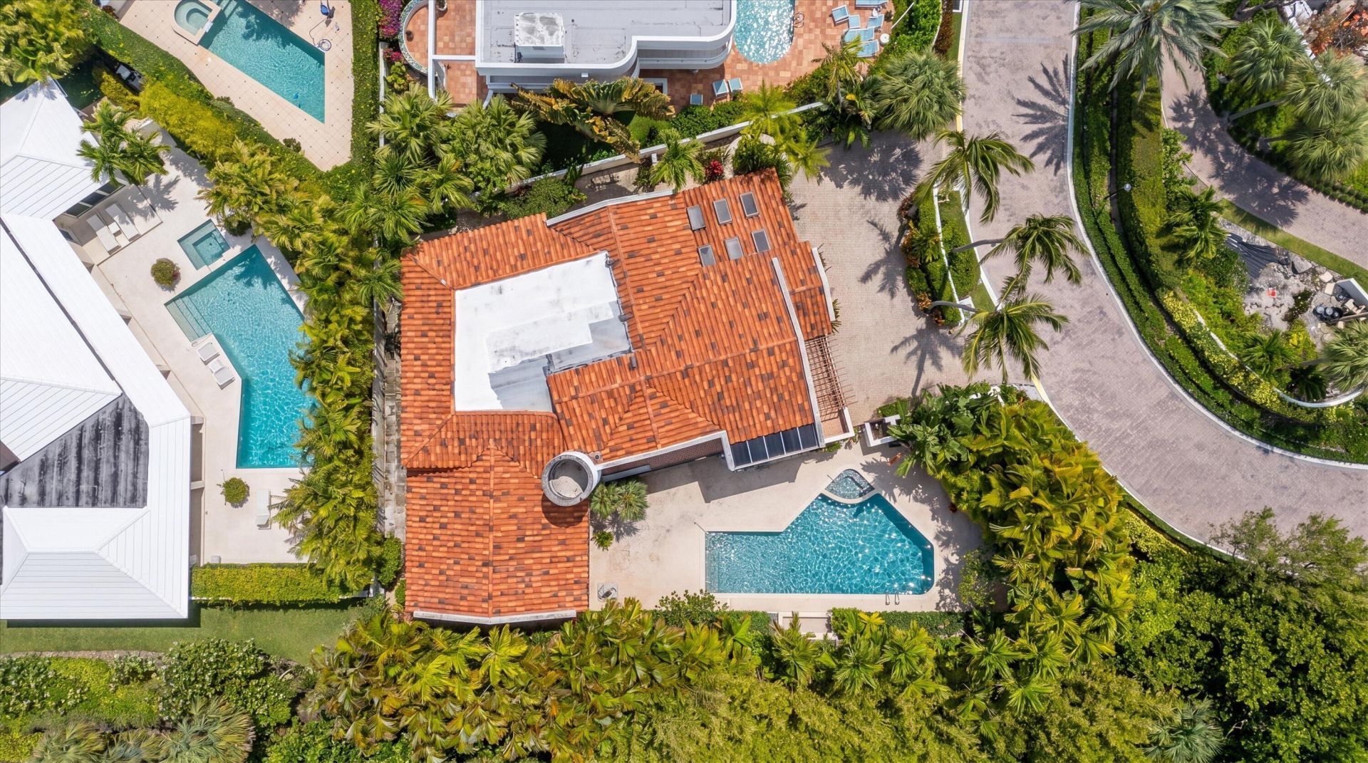 23 Sloans Curve Drive, Palm Beach, FL 33480 Photo