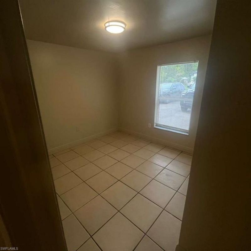 1427 Markland , Fort Myers, FL 33916 Photo