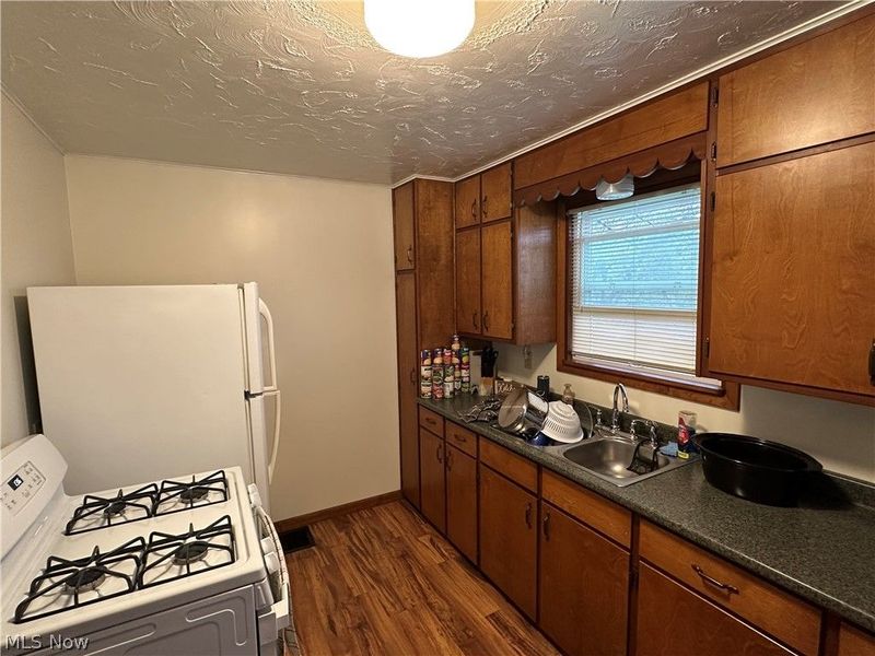 537 Dale Avenue, Willard, OH 44890 Photo 7