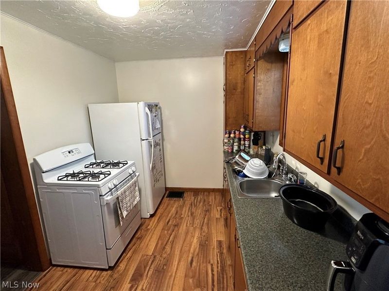 537 Dale Avenue, Willard, OH 44890 Photo 8