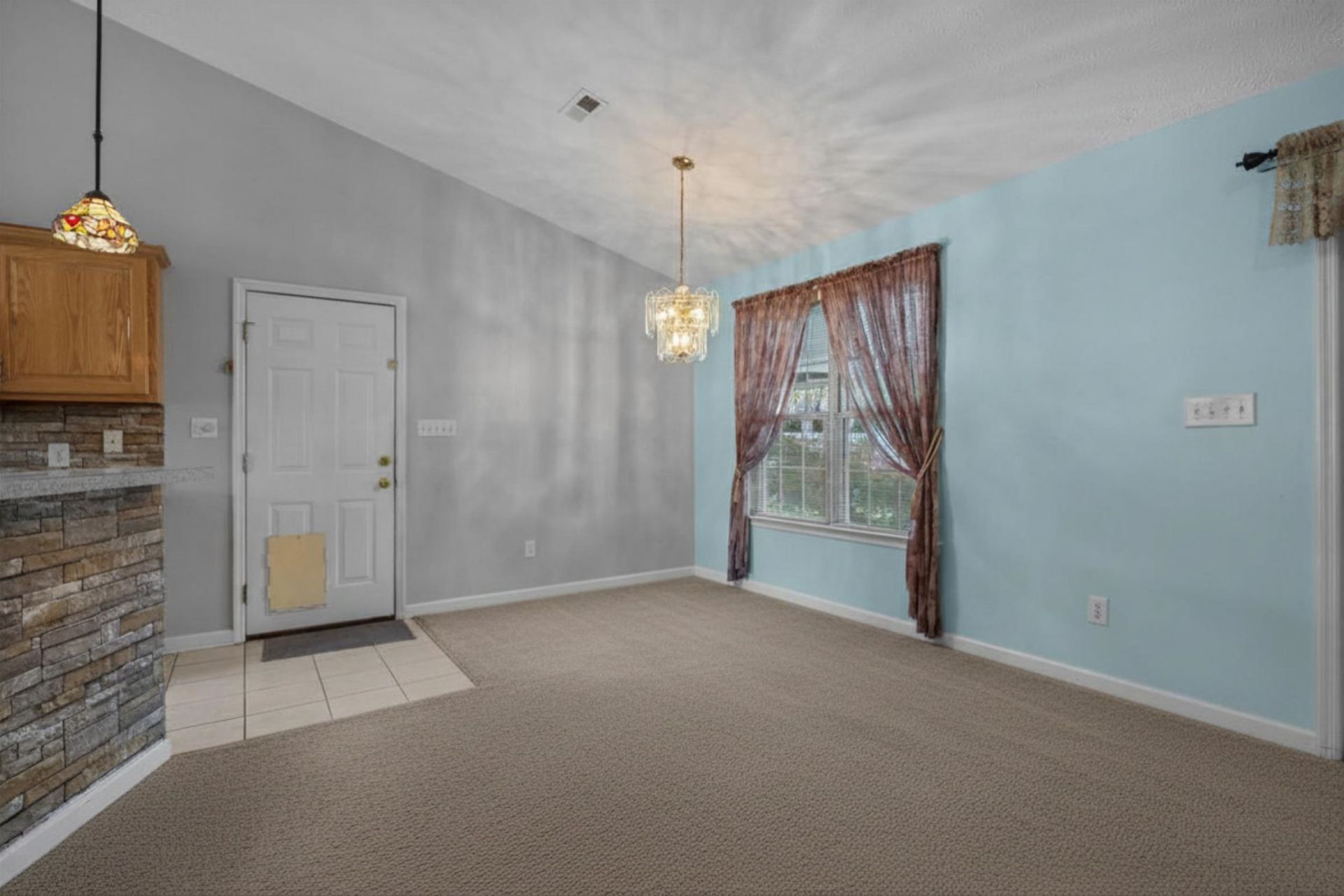 517 Crusade Circle Photo 7