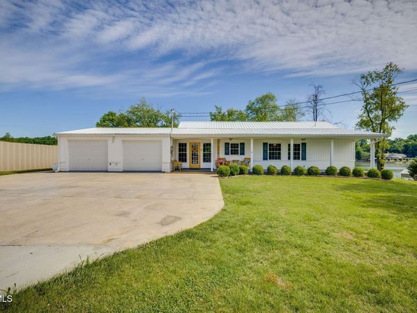 136 Meredith Circle, Johnson City, TN 37615