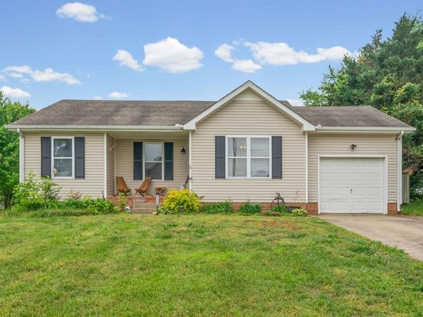 3220 N Senseney Cir , Clarksville, TN 37042