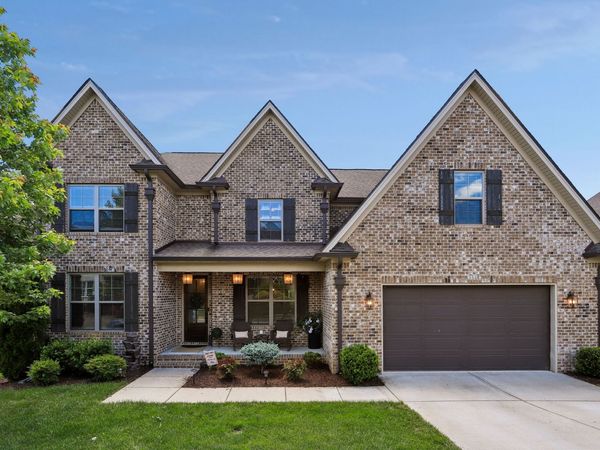 1006 Alpaca DR, Spring Hill, TN 37174