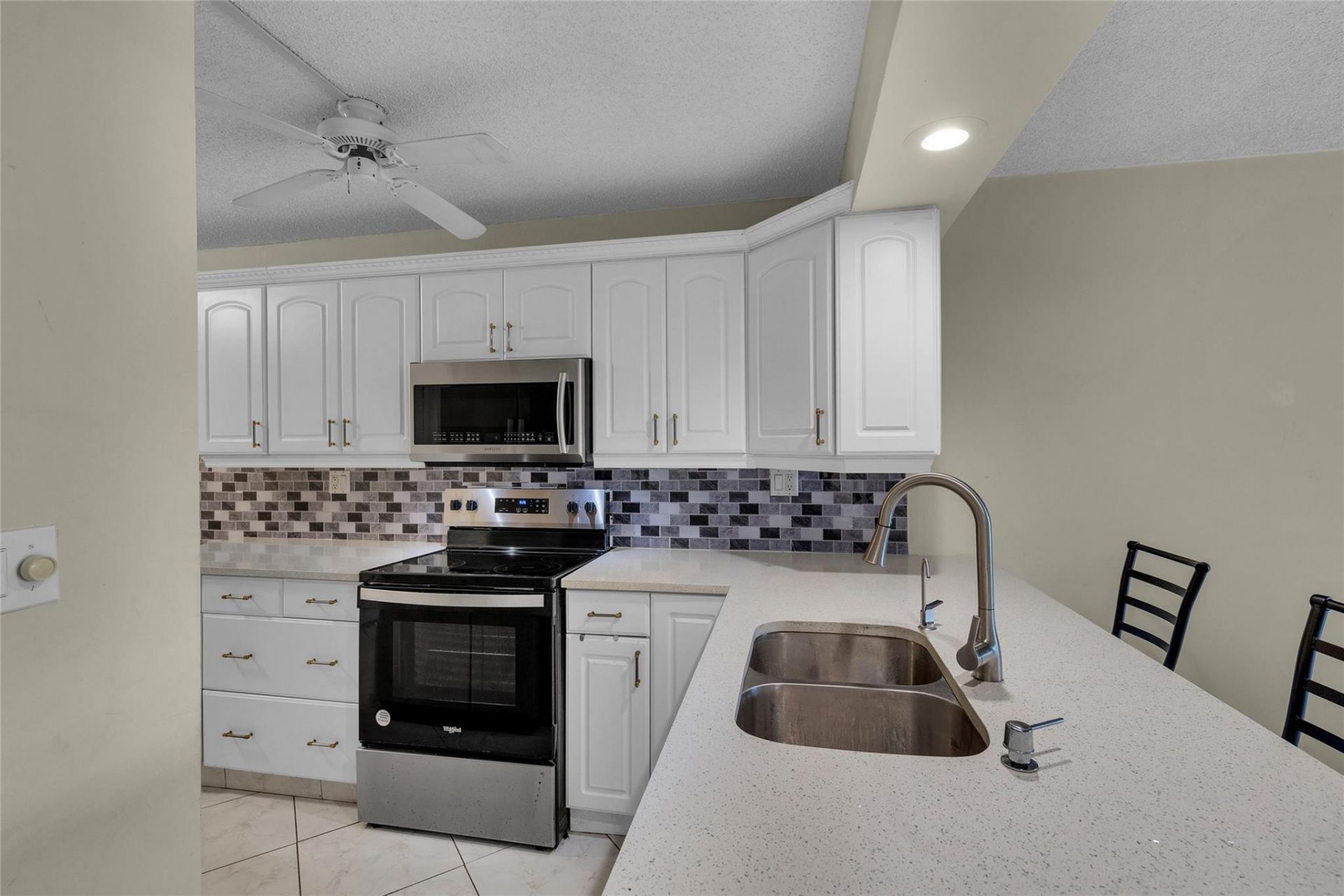 7 Royal Palm Way, Boca Raton, FL 33432 Photo