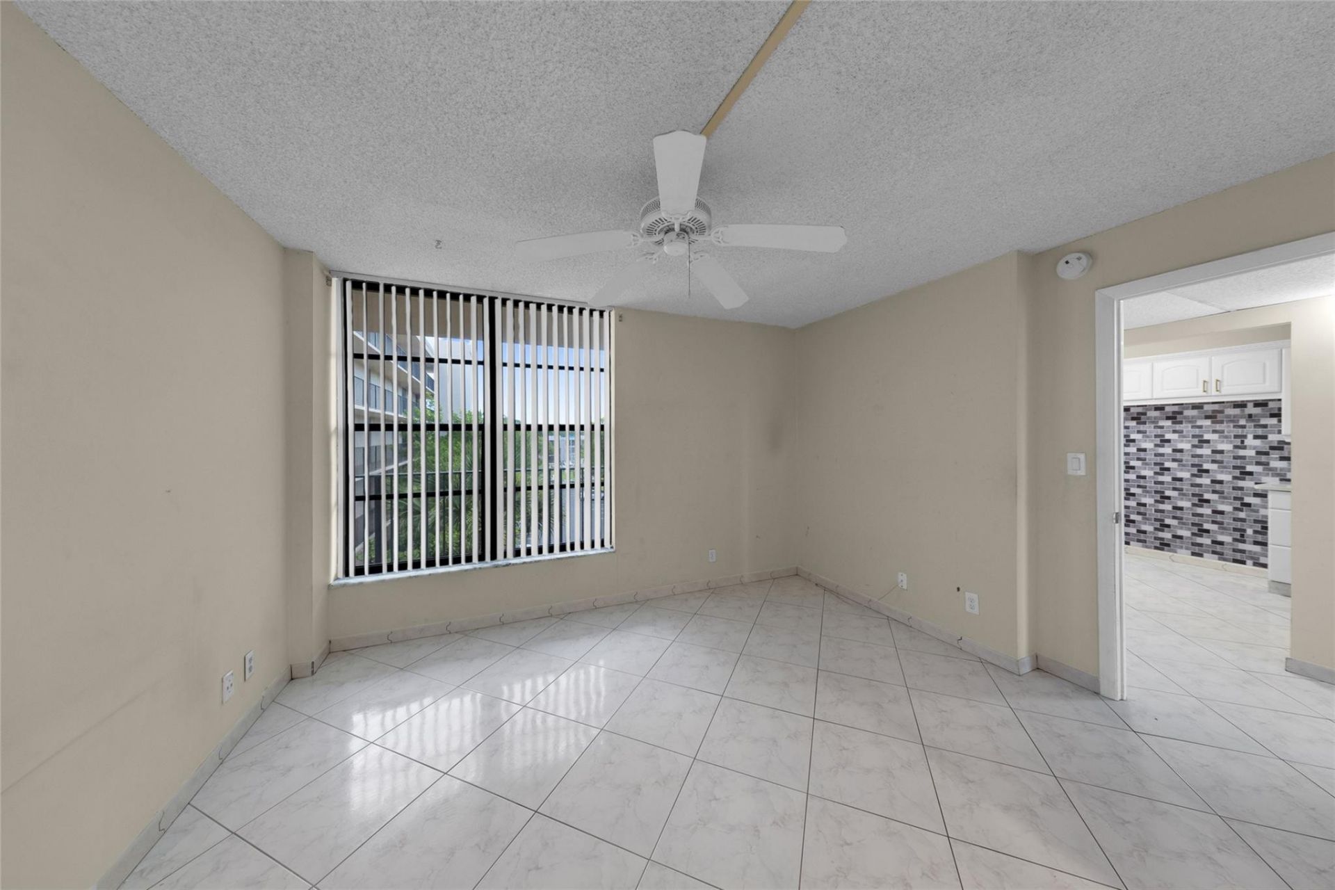 7 Royal Palm Way, Boca Raton, FL 33432 Photo