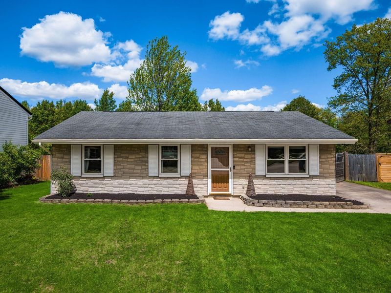 568 Wagon Wheel Lane, Marysville, OH 43040 Photo 2