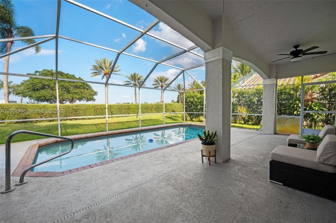131 NW 187th Ave, Pembroke Pines, FL 33029 Photo