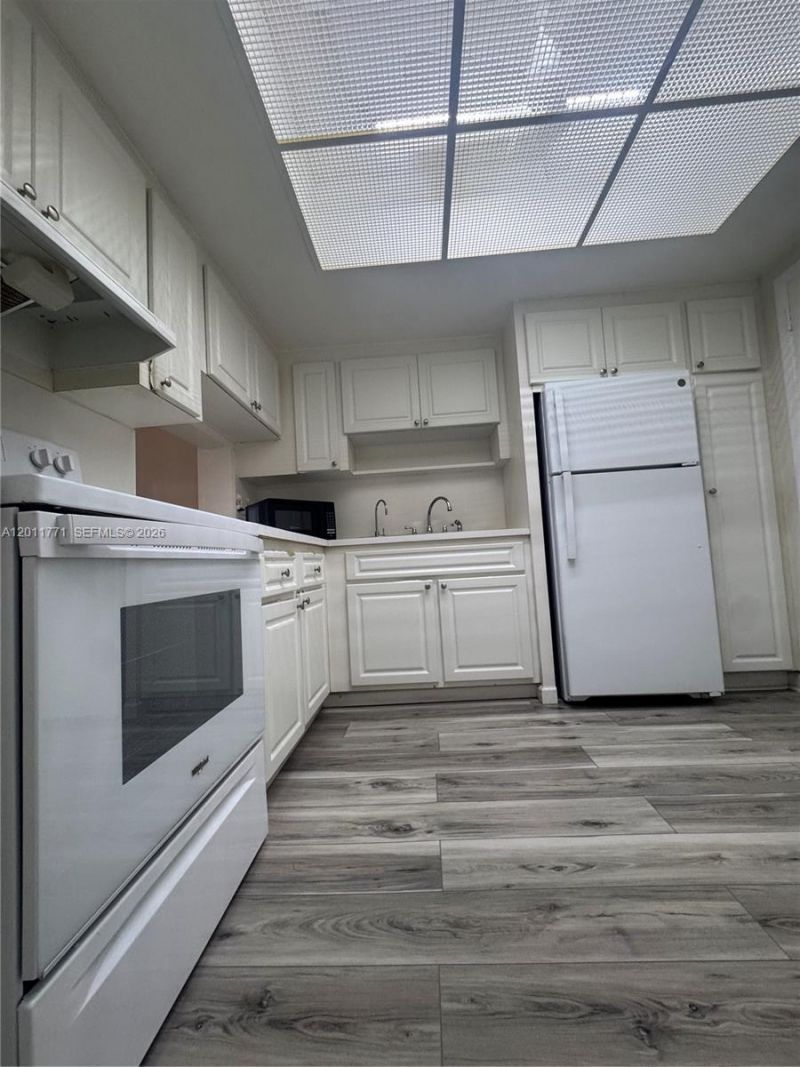 1481 NE Miami Gardens Dr , Unit 165, Miami, FL 33179 Photo