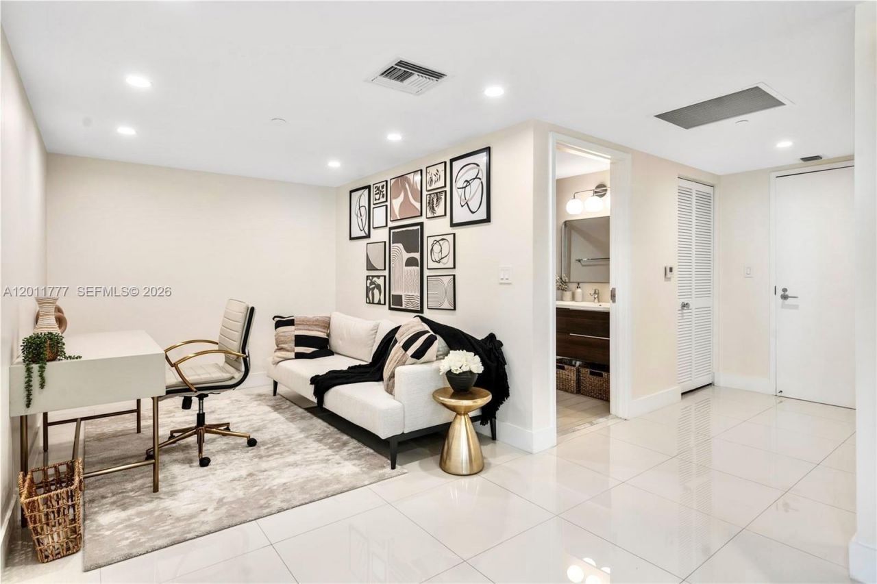 9940 W Bay Harbor Dr, Unit 5F-N, Bay Harbor Islands, FL 33154 Photo