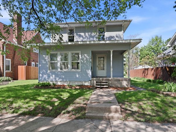 1536 35th Street , Rock Island, IL 61201