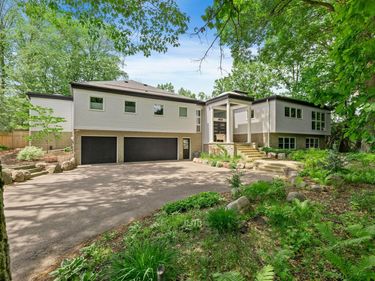 14801 Stone Road, Wayzata, MN 55391