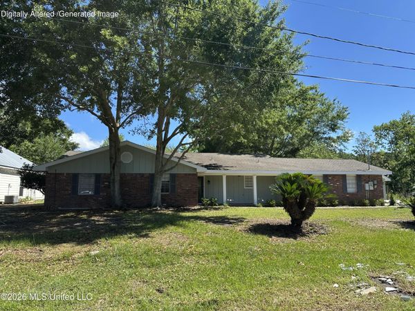 31 Chantilly Terrace, Bay Saint Louis, MS 39520